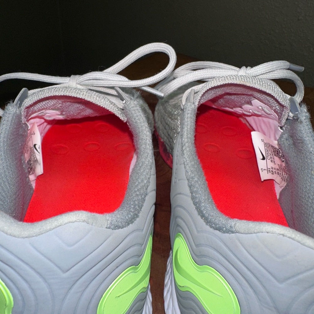 Nike React Gato IC (Unisex) Indoor Soccer Shoes - Picture 12 of 13